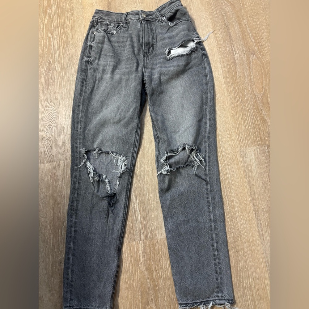 Distressed Gray Women's Jeans